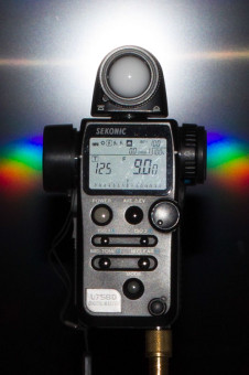 Leistung des Speedlite 270EX bei 28mm: Blende 9