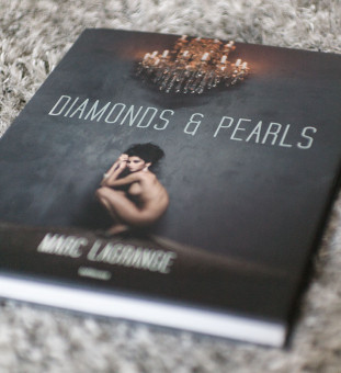 © Diamonds & Pearls by Marc Lagrange, Corner Girl, 2013, published by teNeues, www.teneues.com. Photo © 2013 Marc Lagrange. All rights reserved. 