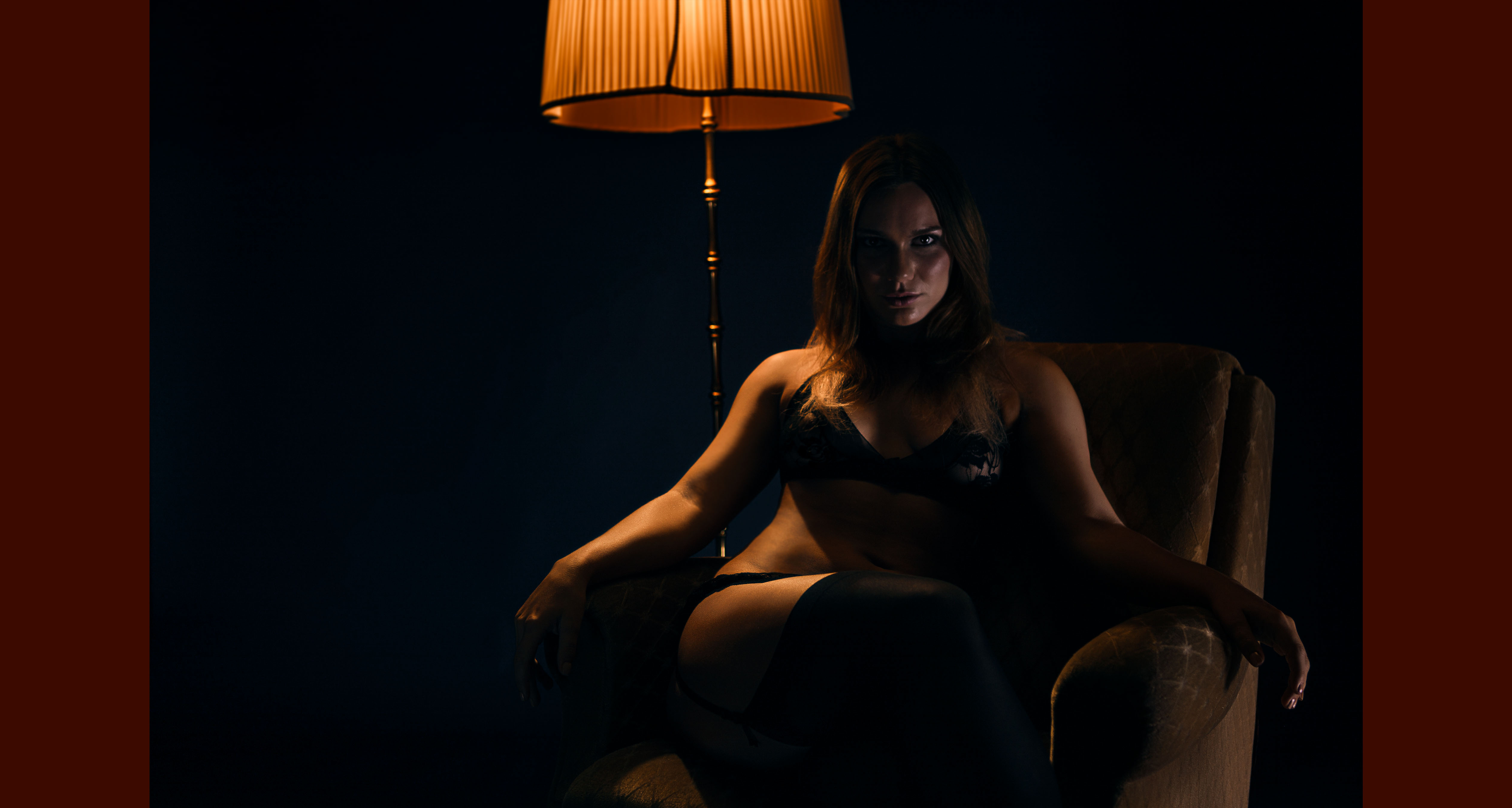 editorial & advertising photography Hamburg - Shadows and Light - MiGel Photographer - lingerie